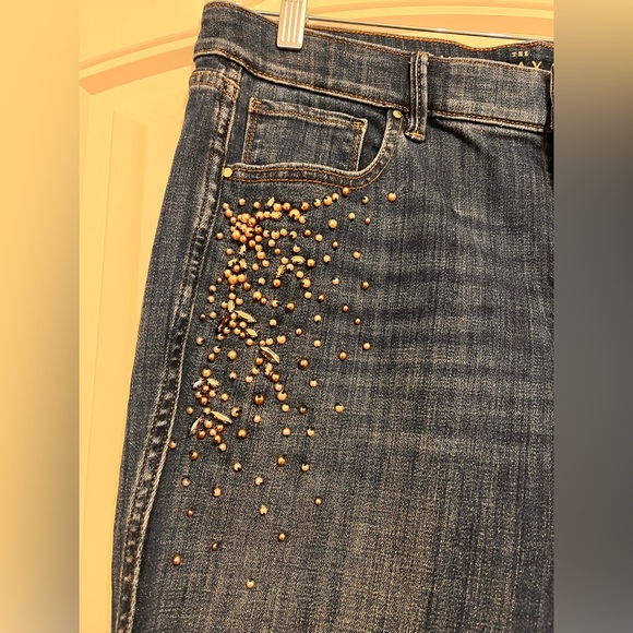 White House Black Market Beaded Skinny Flare - Picture 4 of 8